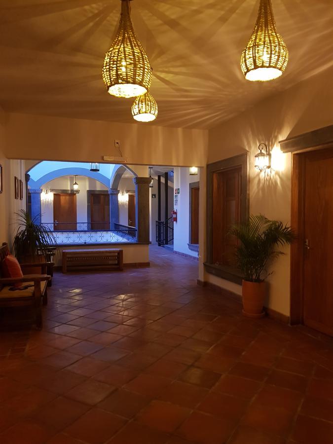 Puerta San Pedro Hotel Tlaquepaque Exterior photo