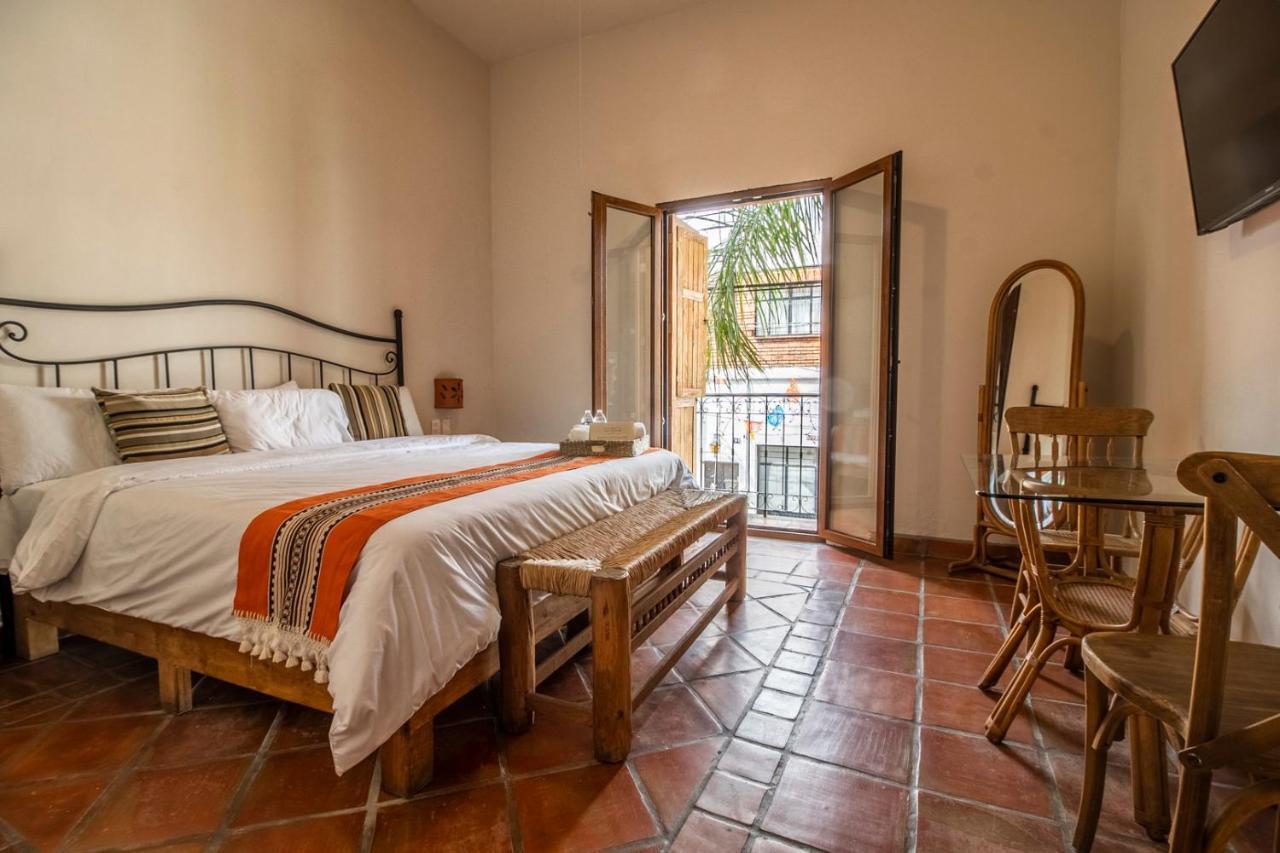 Puerta San Pedro Hotel Tlaquepaque Exterior photo